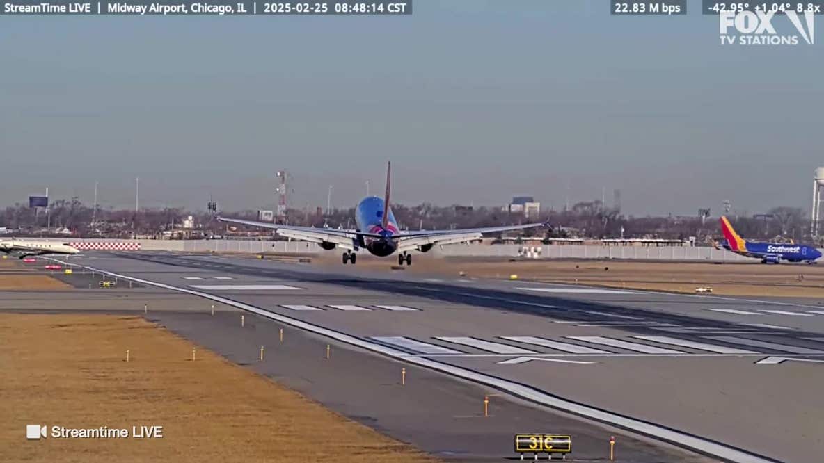 Southwest Airlines plane narrowly avoids jet in Chicago